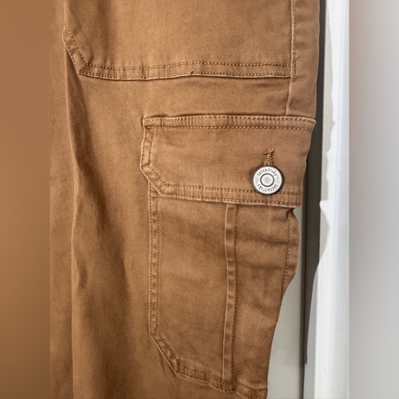 Terra & Sky Women's Brown Cargo Jeans - Picture 3 of 7